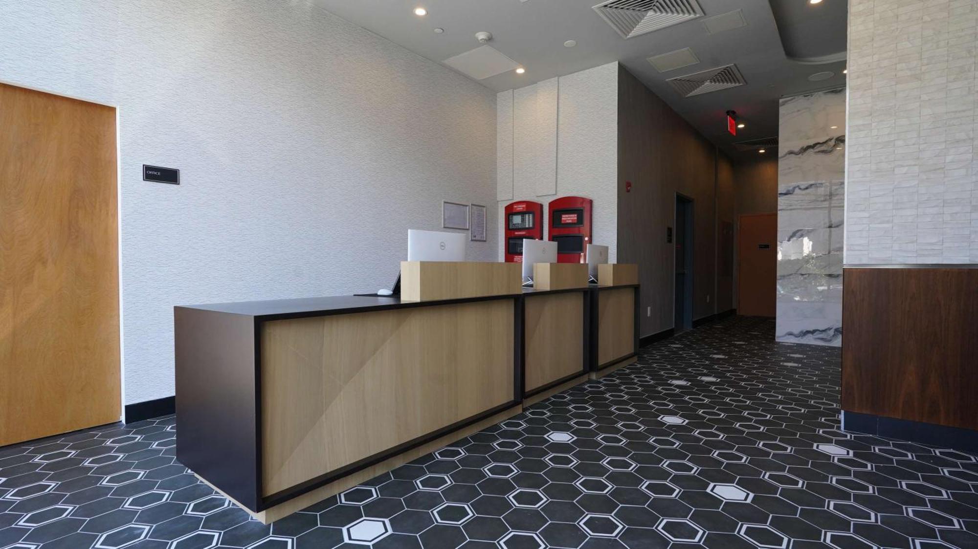 Doubletree By Hilton Long Island City, Ny Nowy Jork Zewnętrze zdjęcie